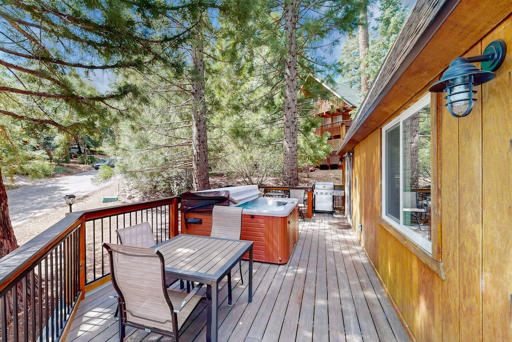 Primrose Cabin #709