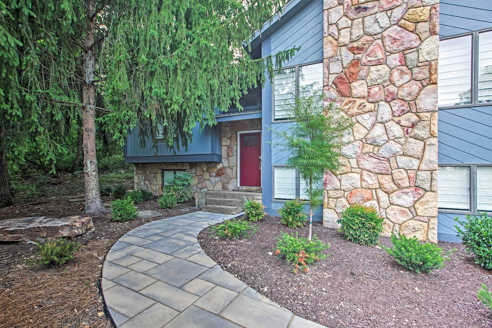 Massanutten Resort Home w/ Deck + Mountain Views! view 4