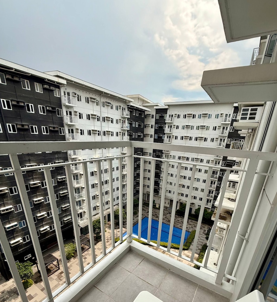 2BR Staycation Spot Near Ortigas
