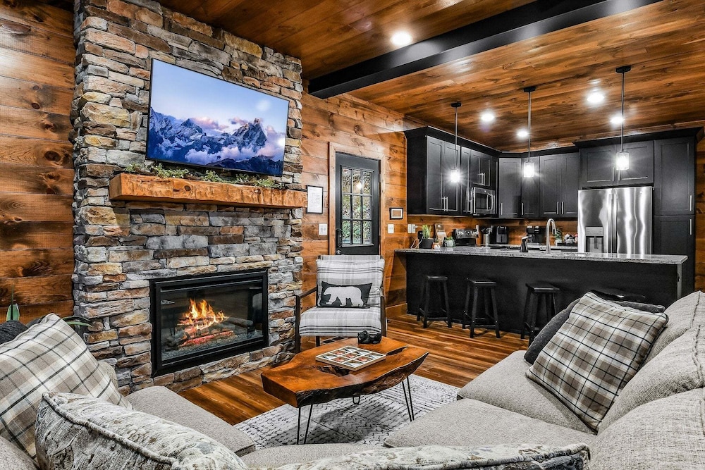 Pearl's Mountain Retreat 3 Bedroom Cabin