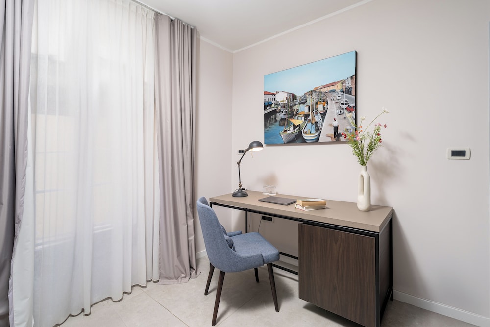 Al Porto Suites