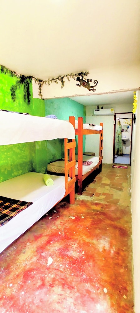 CASA GLORIA HOSTAL