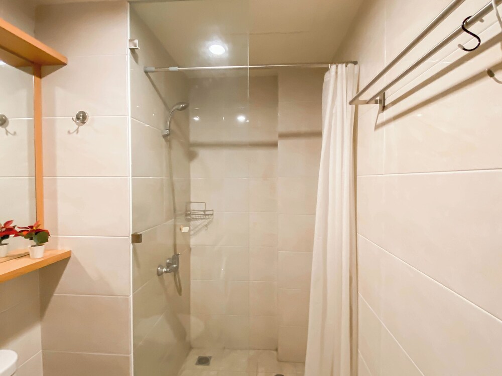 1Br Apartment Near President University At Mustika Golf Residence