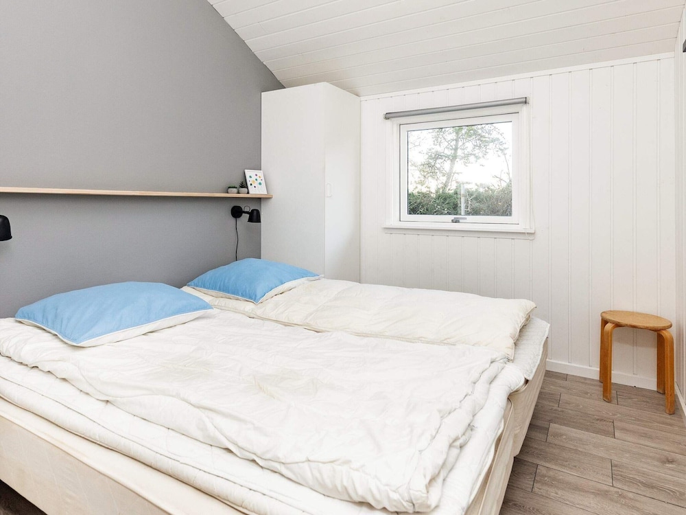 8 Person Holiday Home in Hals view 4