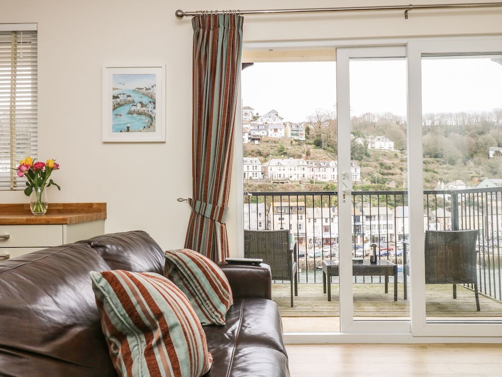 Looe Vacations - Rivercrest - Property Image 4