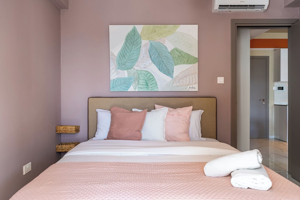 Sundrop 1-Bedroom Apartment in Larnaca