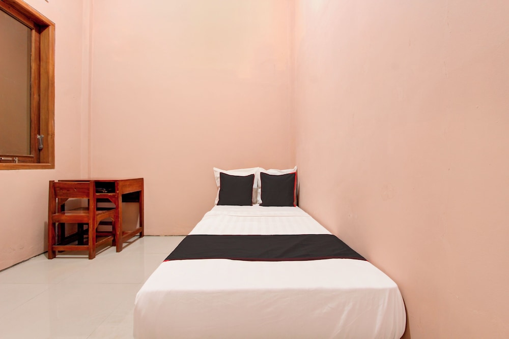 Hotel O Guesthouse Alun Alun Purwokerto