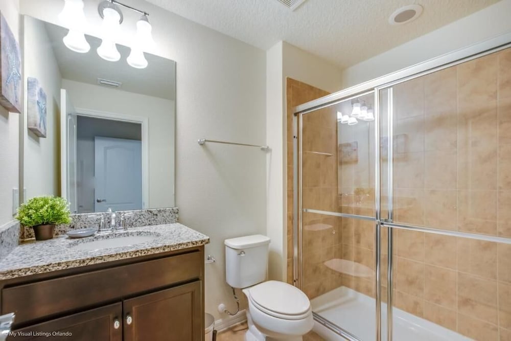 Lakeview Disney Resort 5br Townhome w Pool