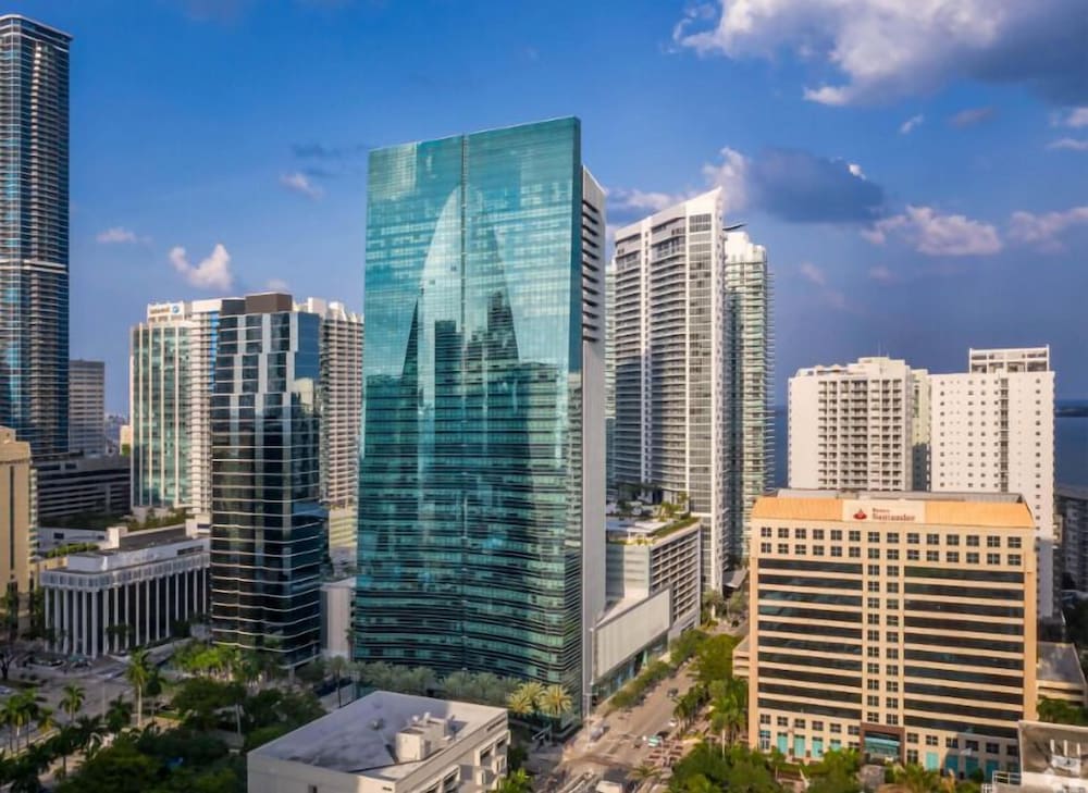 Lux Arch Studios at Brickell