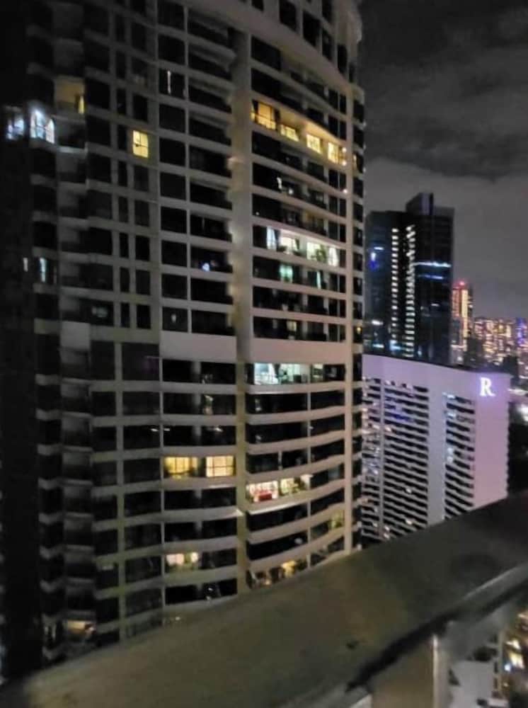 Summer suites klcc By Regal Homes