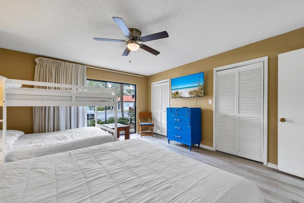 Edgewater Golf Villa 3204