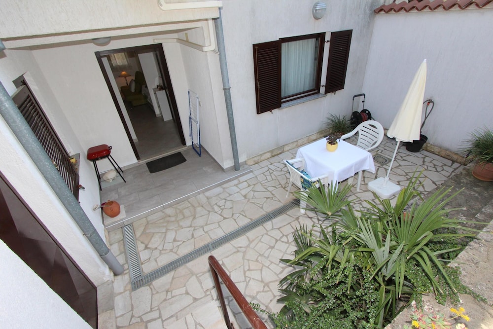 Pula Vacations - Apartment Irena - Property Image 23