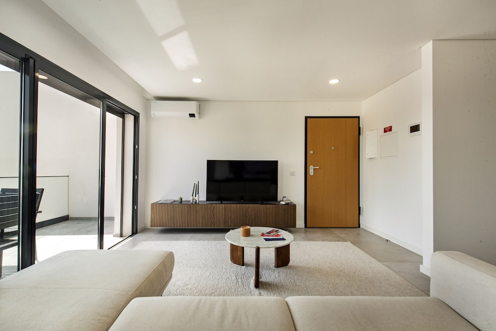 Sunny Apartments X in Tavira
