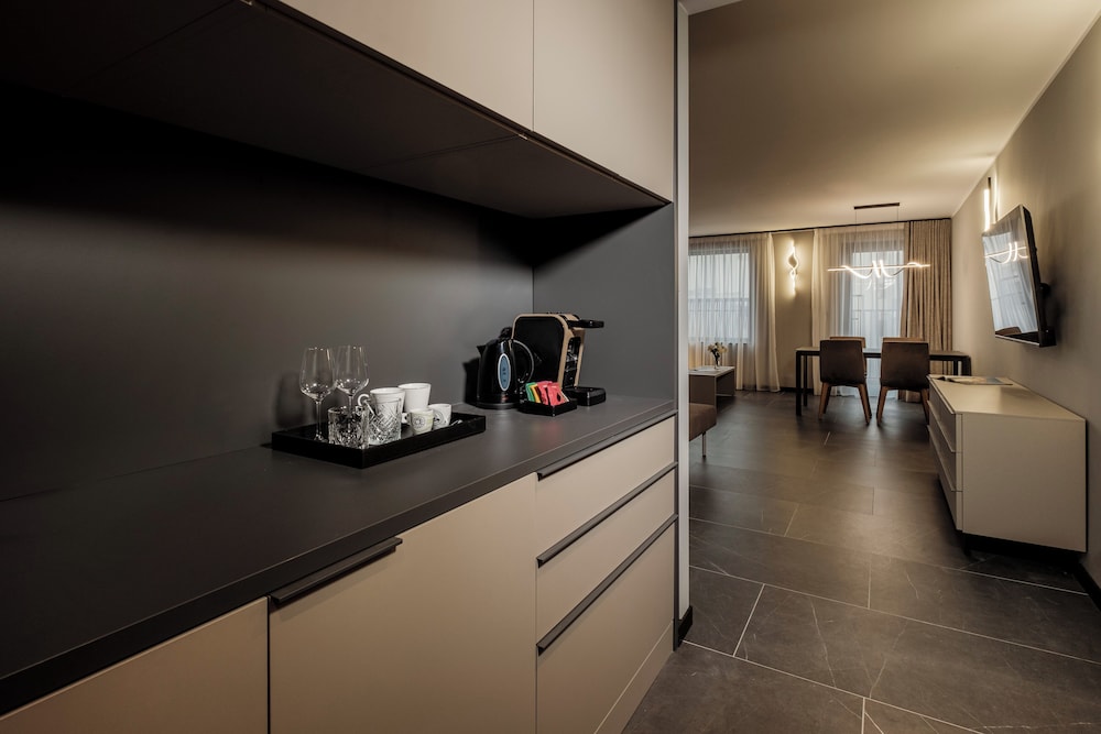 Isabella Suites