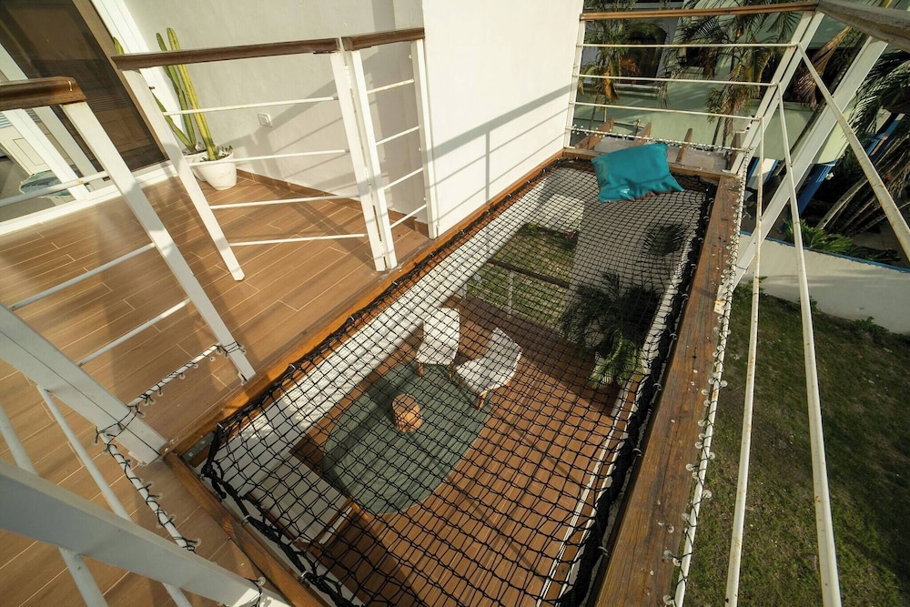 Elegant Chalet 2 Minutes From the Beach Ideal Families