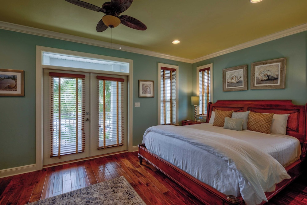 A Piece of Heaven by Avantstay Private Pool, Sleeps 14 Pet-friendly