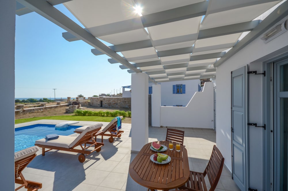 Natura Villas