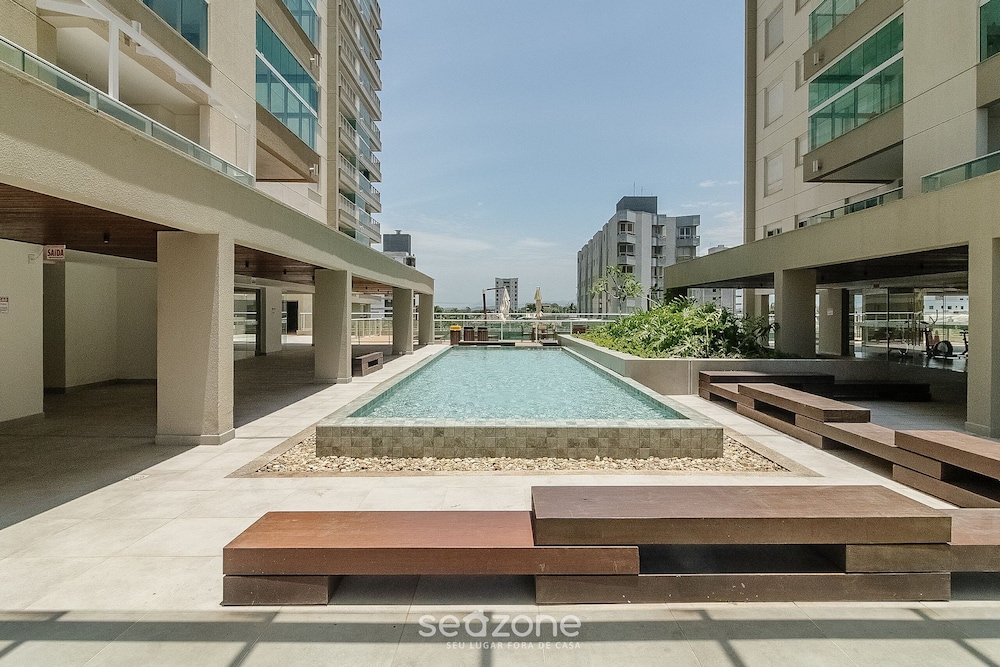SHC - Condominium With Pool 50m From the Beach in Picarras