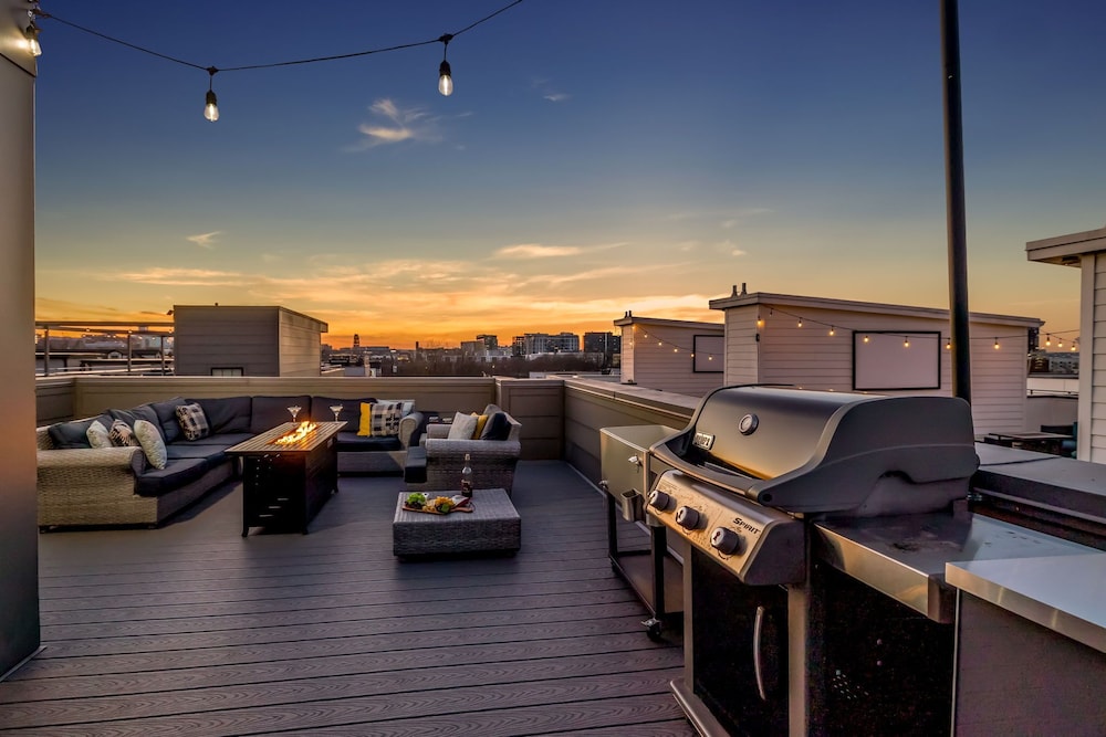 Gulch Melody - Private Rooftop - Heart of Gulch