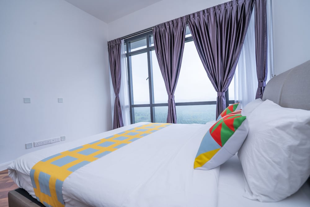 OYO Home 89725 Beautiful 3br Grand Medini photo 3