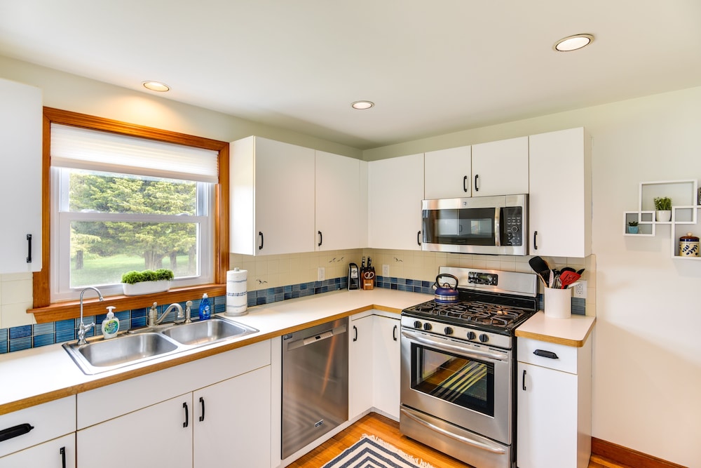 Waterfront Massachusetts Vacation Rental w/ Deck