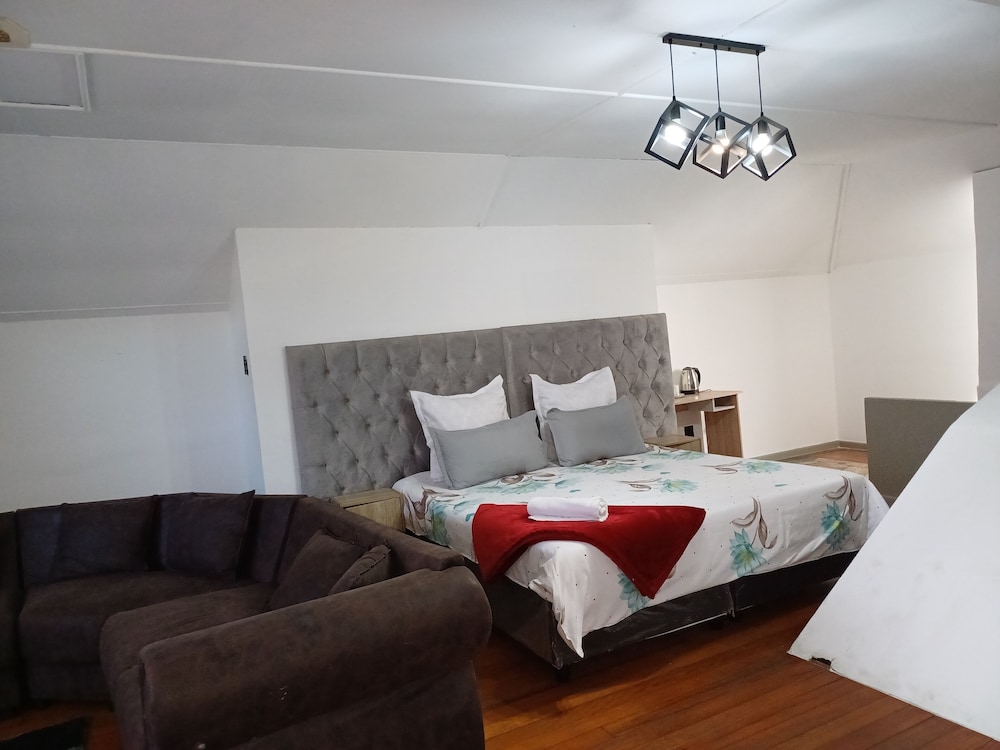Ojong's Guesthouse view 4