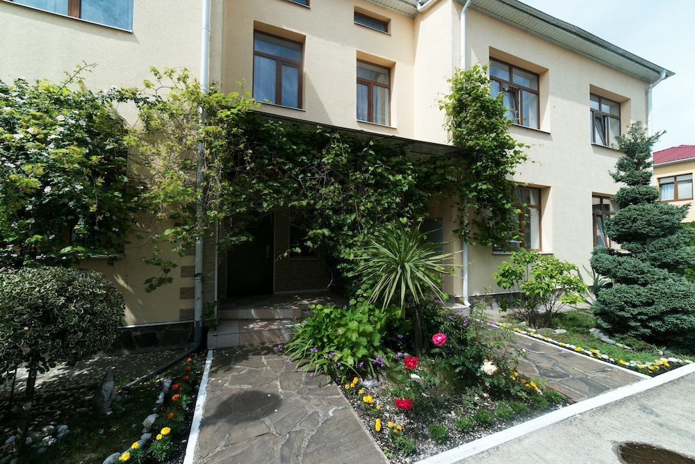 Orhideya Park Cottage