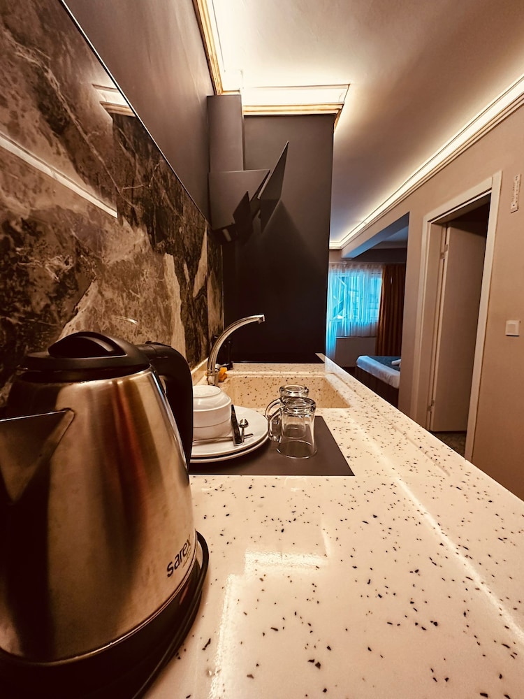 OTTO City Premium Süitler - Image 15