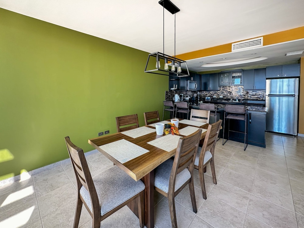 Upscale Ocean View Condo Close to it all Great