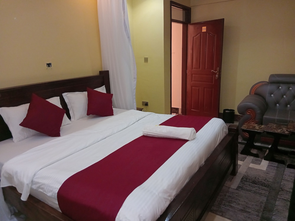 Keriwest Hotel