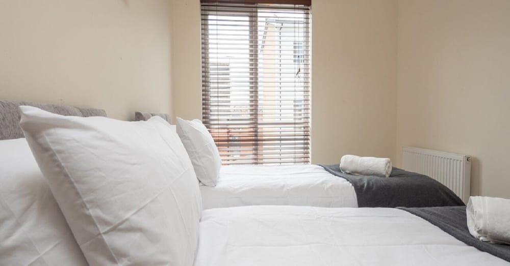 Open plan 2 Bedroom Apartment view 3