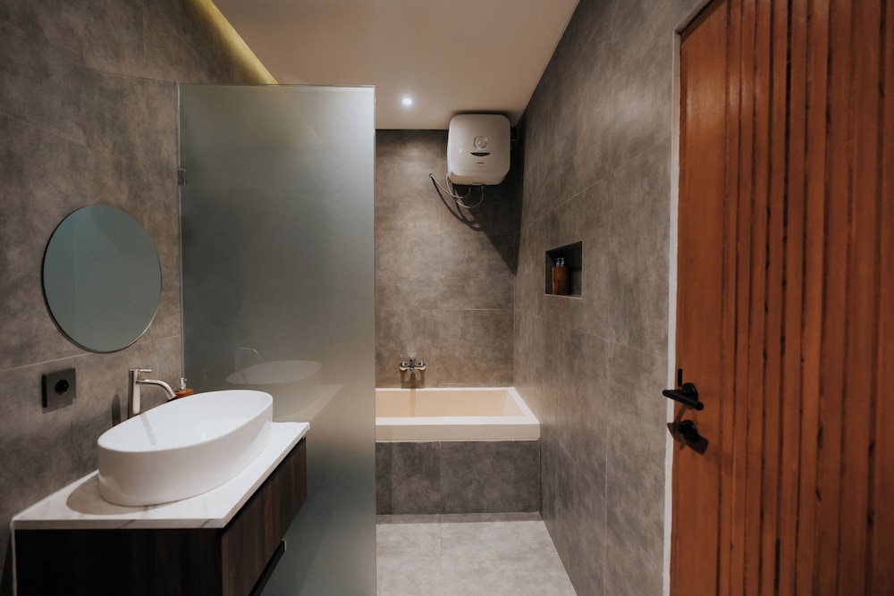 Casa Nika Suites Seminyak
