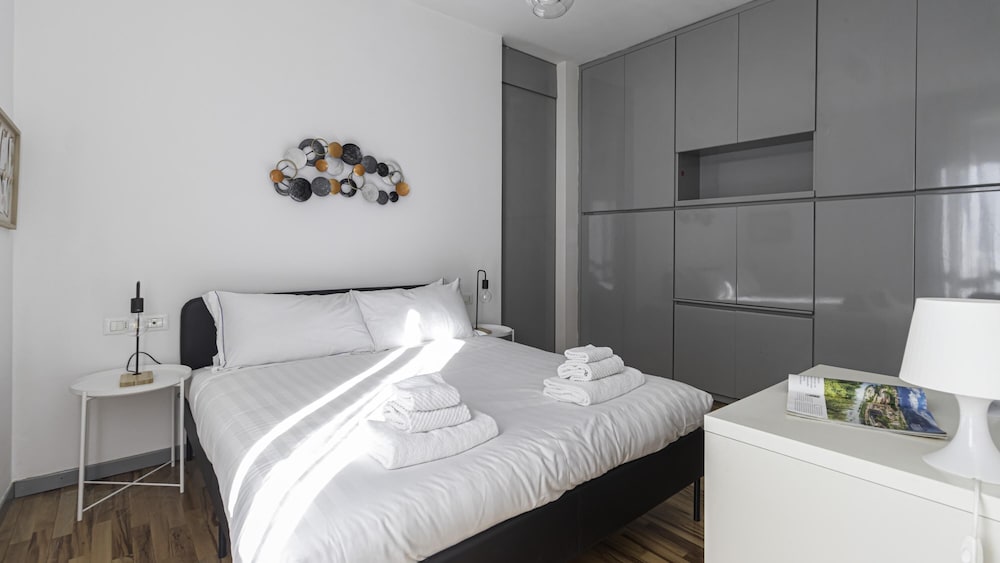 Italianway - Della Palla 5 photo 5