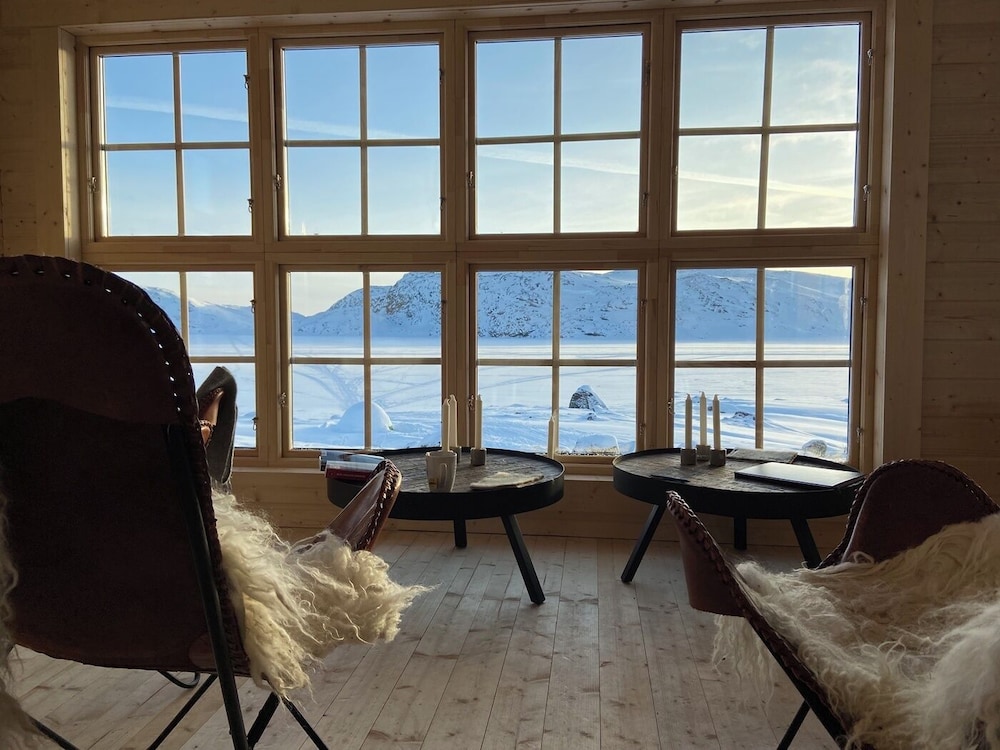Igloo Lodge - World of Greenland