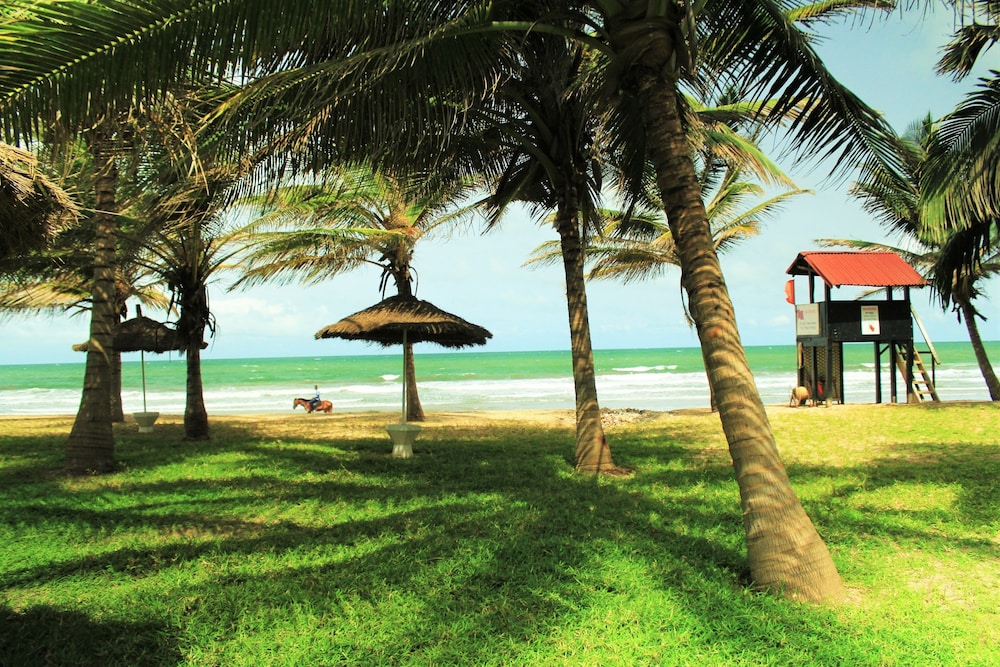Kololi Beach Resort