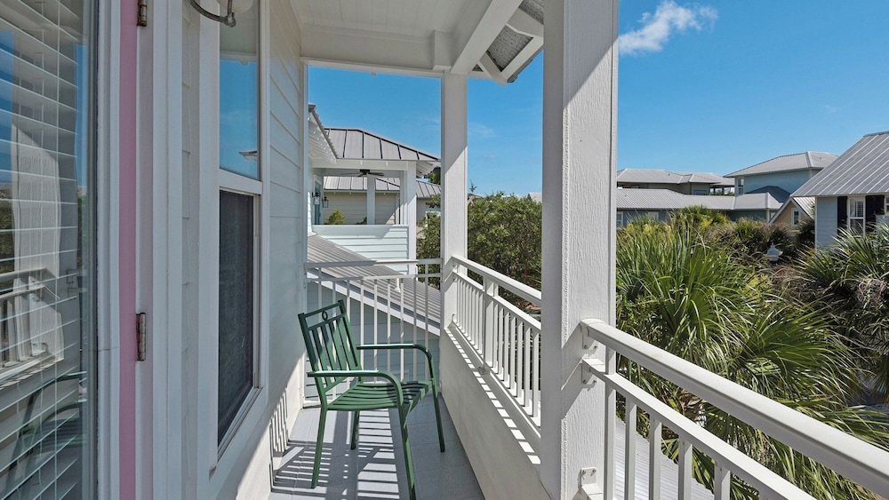 Close to Beach Access & Rosemary~ Seacrest Lagoon Pool Access view 4