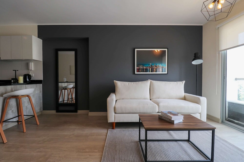 w Prestigious 2BR w Balcony in Barranco