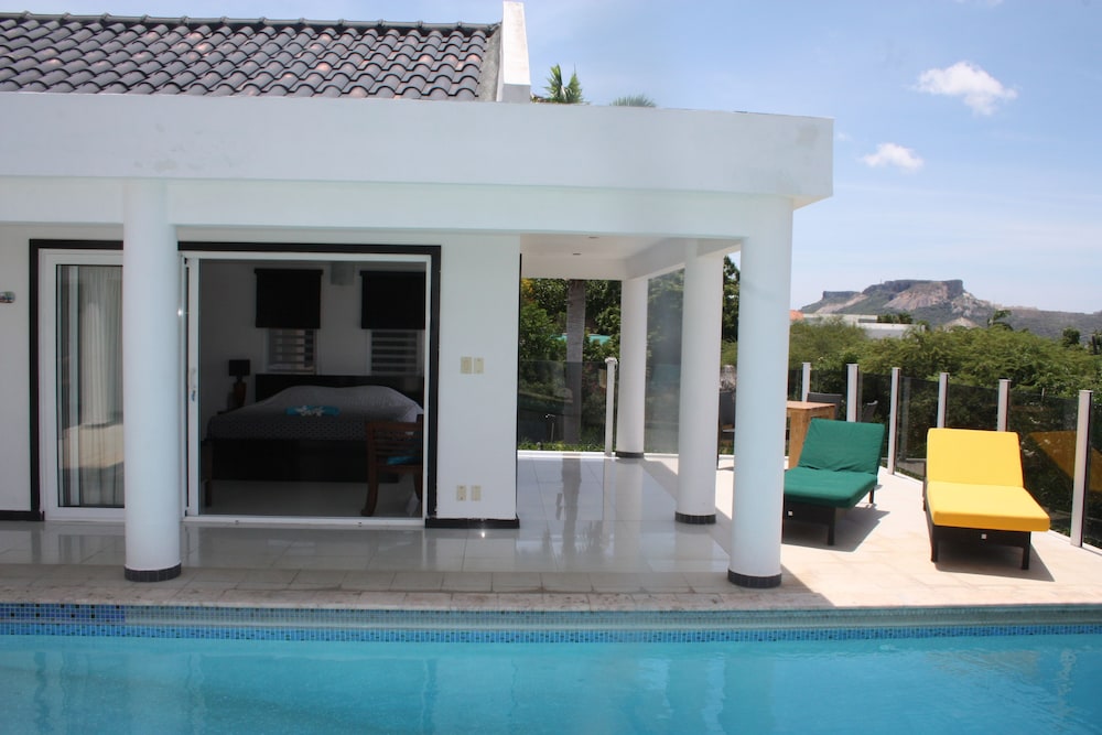 Sun Sea Sleep B&B