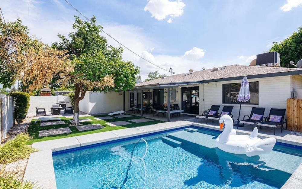 Old Town Art Deco - Pool&fire Pit - In Old Town