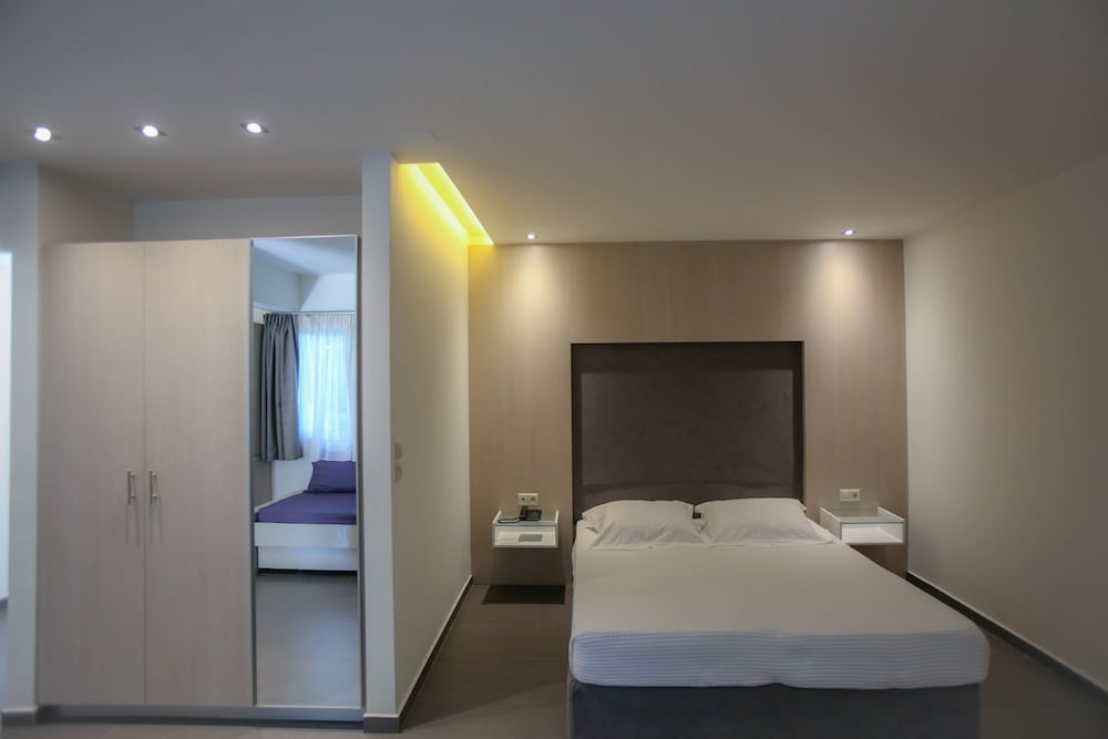 Makris Yialos Apartments view 2