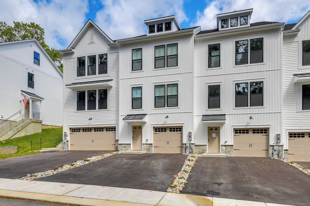 Modern Gem Near Historic Annapolis & Naval Academy