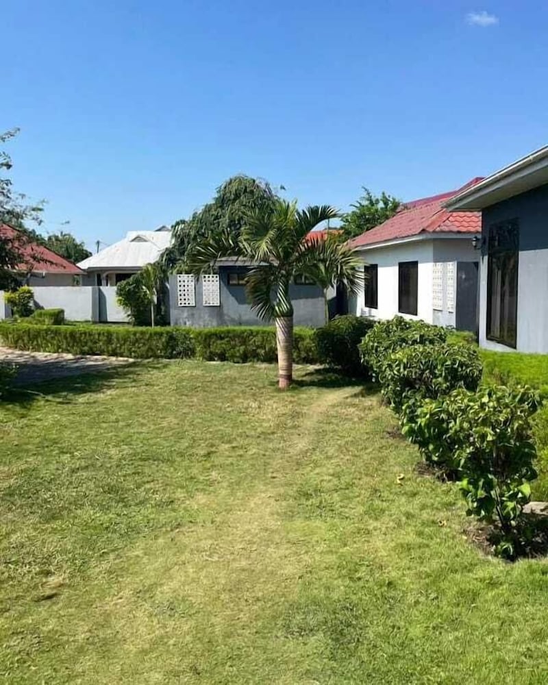 Marbella lodge