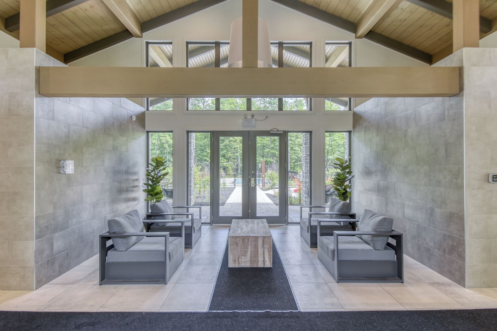 Mont-Tremblant Vacations - 102 Verbier Building 7 - Alpinhaus - Property Image 14