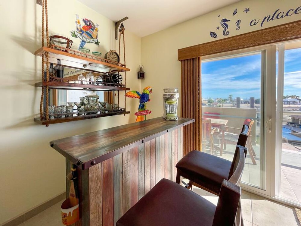 Glamorous Fully Equipped Condo With Amazing Sunset