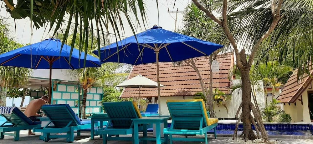 Pelangi Cottages and Restaurant