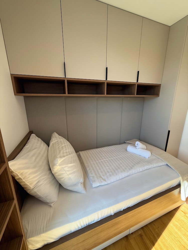Skyline Penthouse Retreat Luxury in Ljubljana