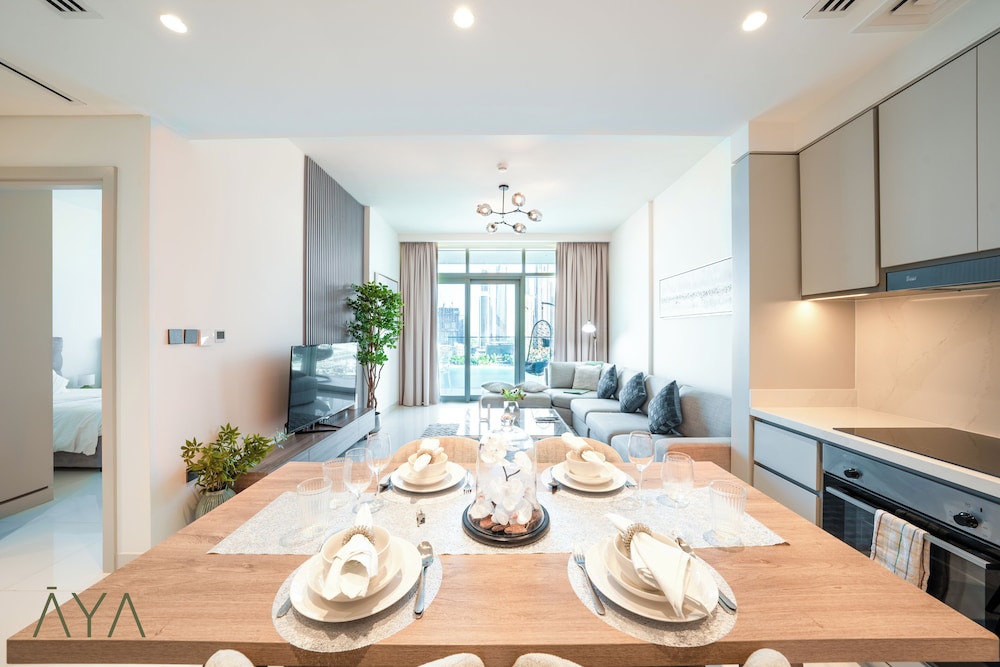 Luxurious 2BR at Sunrise Bay