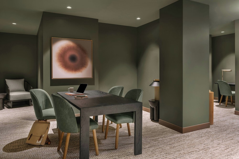 Sonder by Marriott Bonvoy Onterie Apartments Magnificent Mile