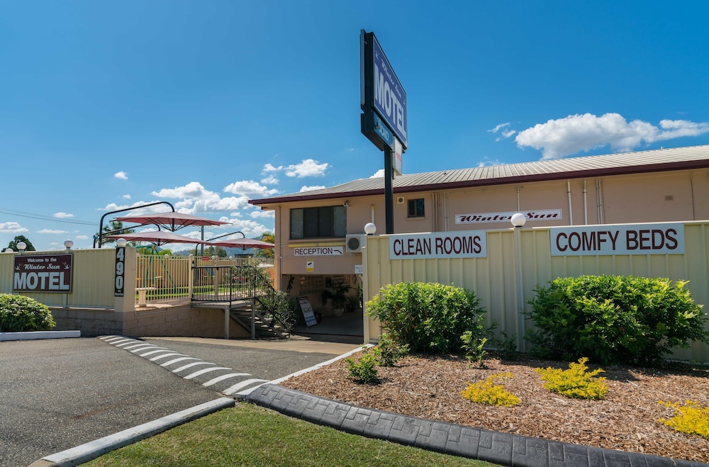 Winter Sun Motel