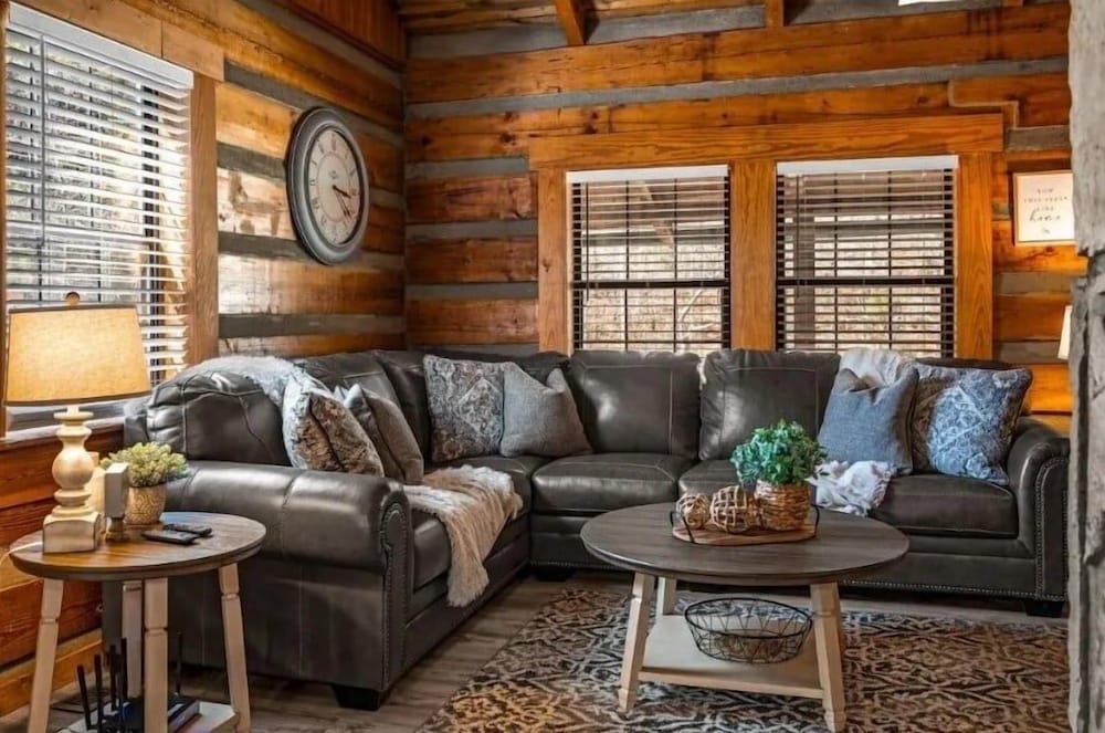 Hidden Acres Lodge 3 Bedroom Cabin